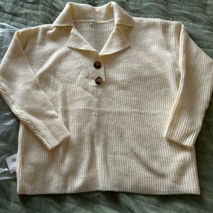 Cream sweater- Large NEW